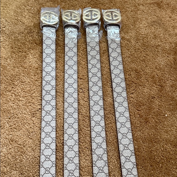 Gucci Beige Pattern Belts with Gold GG Buckle - Picture 2 of 3